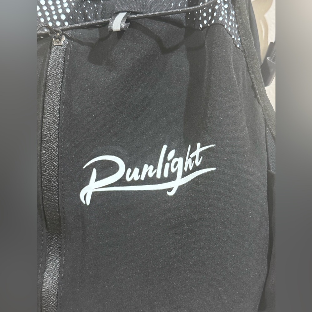 Runligth Black Hydration Backpack - image 3